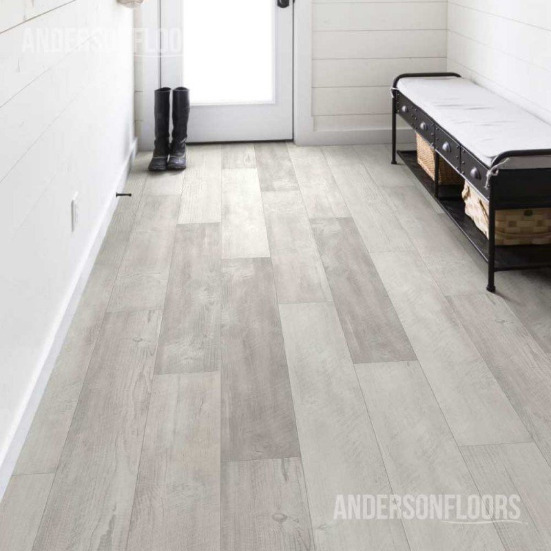 Shaw Intrepid HD Plus - Distressed Pine Shaw Intrepid HD Plus - Distressed Pine