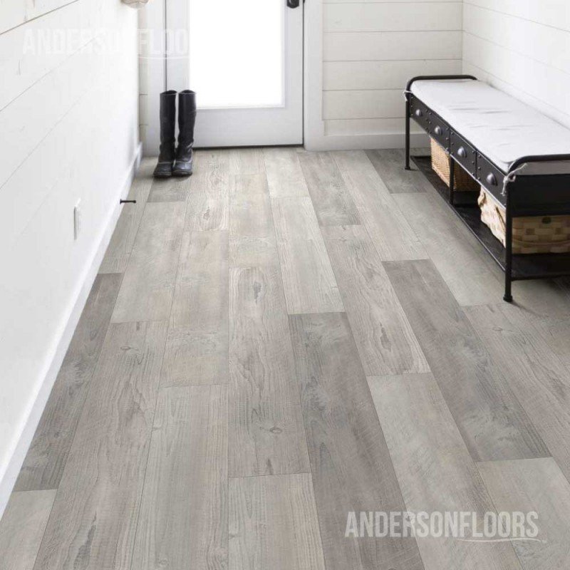 Shaw Intrepid HD Plus - Reclaimed Pine Shaw Intrepid HD Plus - Reclaimed Pine